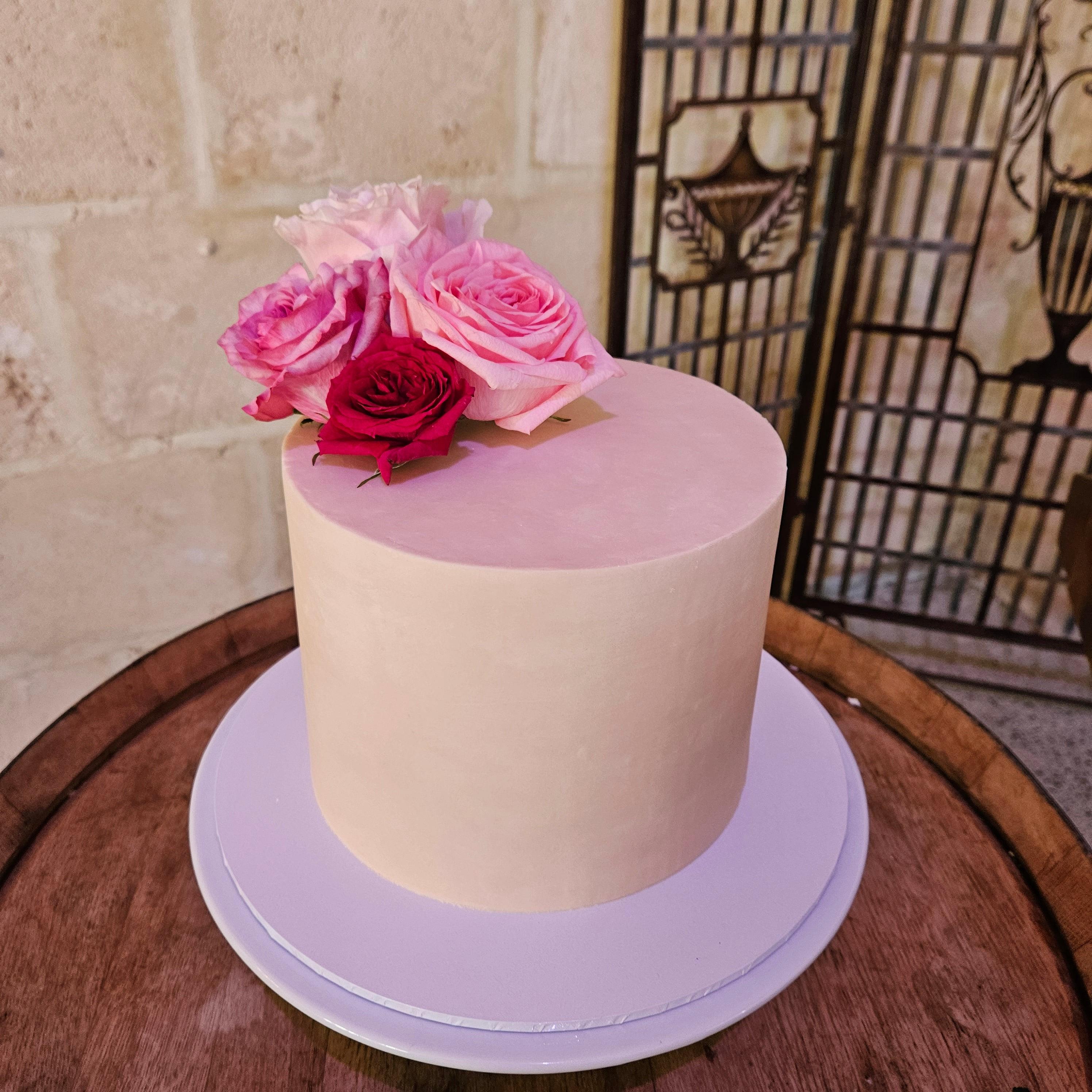pink wedding cake | Kek Comel by Nis